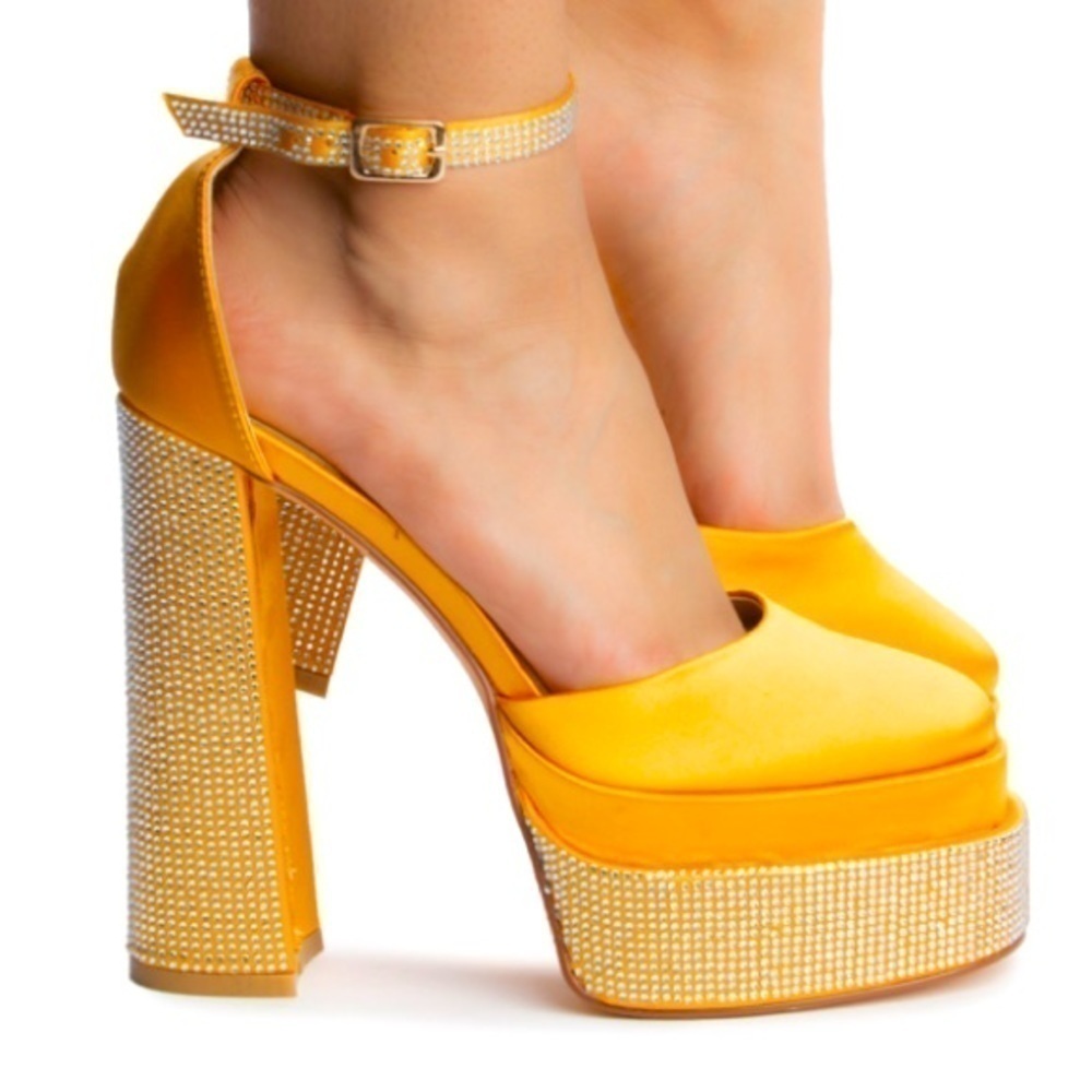RHINESTONE,ORANGE ,junky sandal platform heel closed toes, ankles straps Luxury